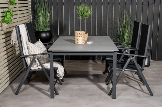 Levels Matbord med Break Stolarna – Bord: 75x160x100 Stol: 62x107,5x55
