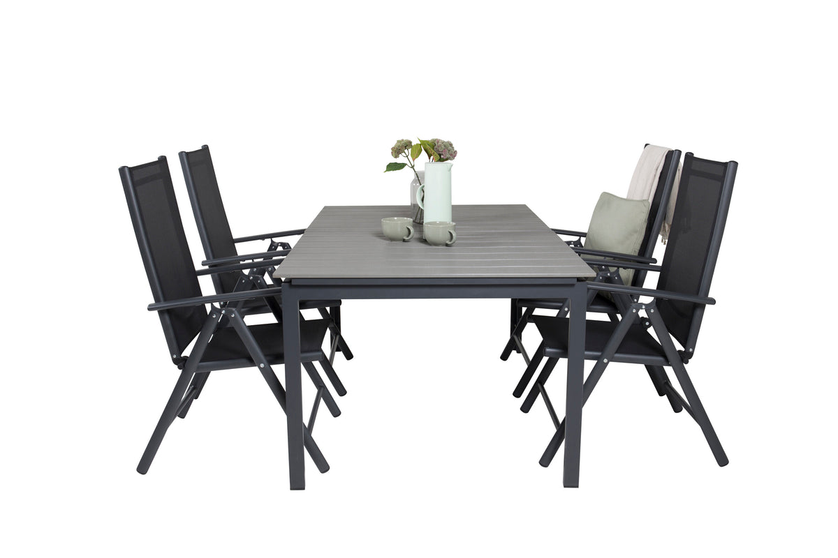Levels Matbord med Break Stolarna – Bord: 75x160x100 Stol: 62x107,5x55