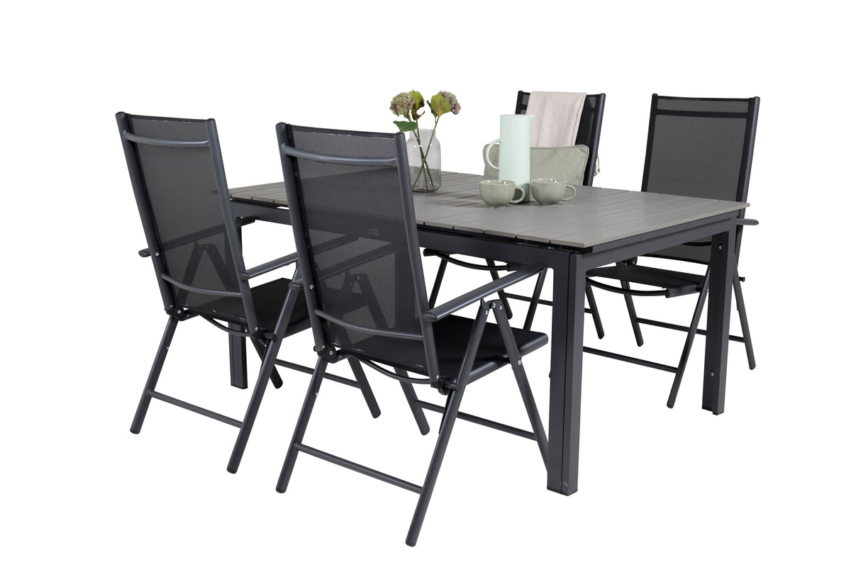 Levels Matbord med Break Stolarna – Bord: 75x160x100 Stol: 62x107,5x55