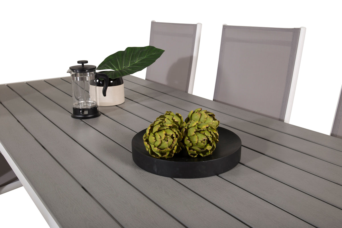 Break Matbord med Break Stolarna – Bord: 74x205x90 Stol: 62x107,5x55