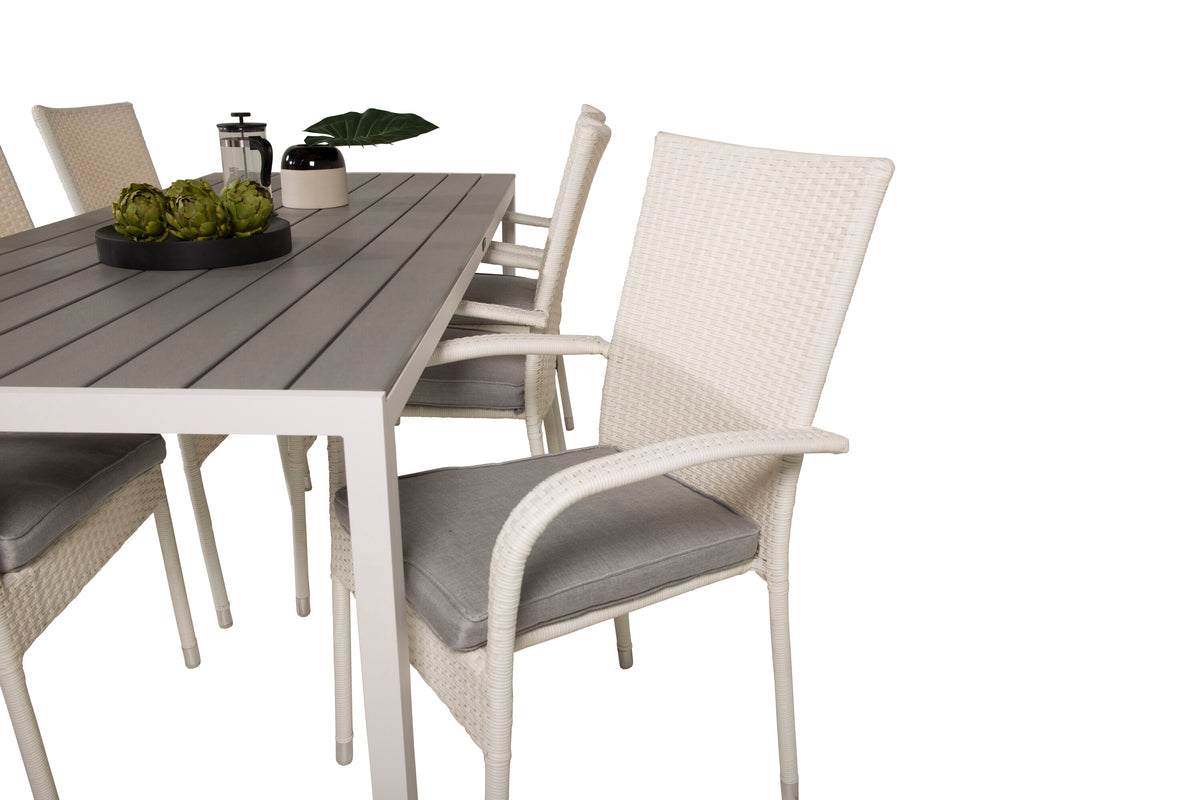 Break Matbord med Anna Stolarna – Bord: 74x205x90 Stol: 62x96x55