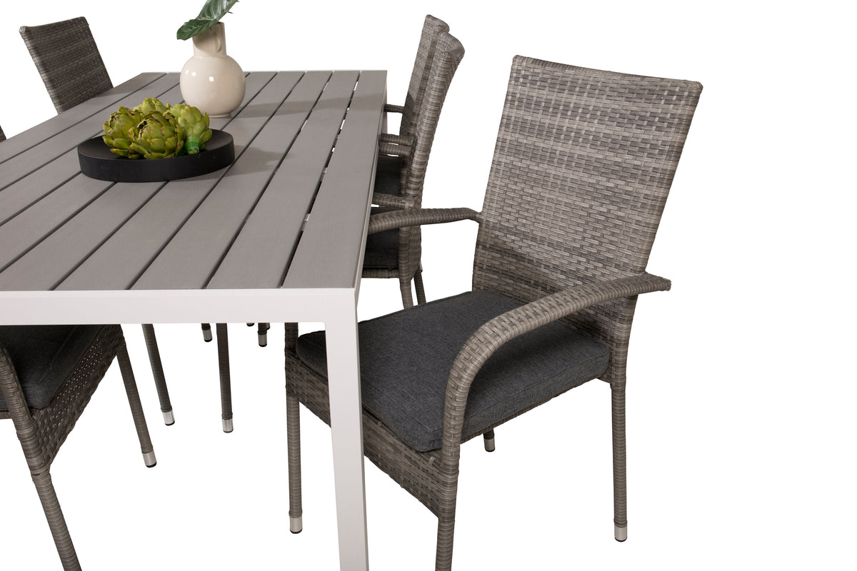 Break Matbord med Anna Stolarna – Bord: 74x205x90 Stol: 62x96x55
