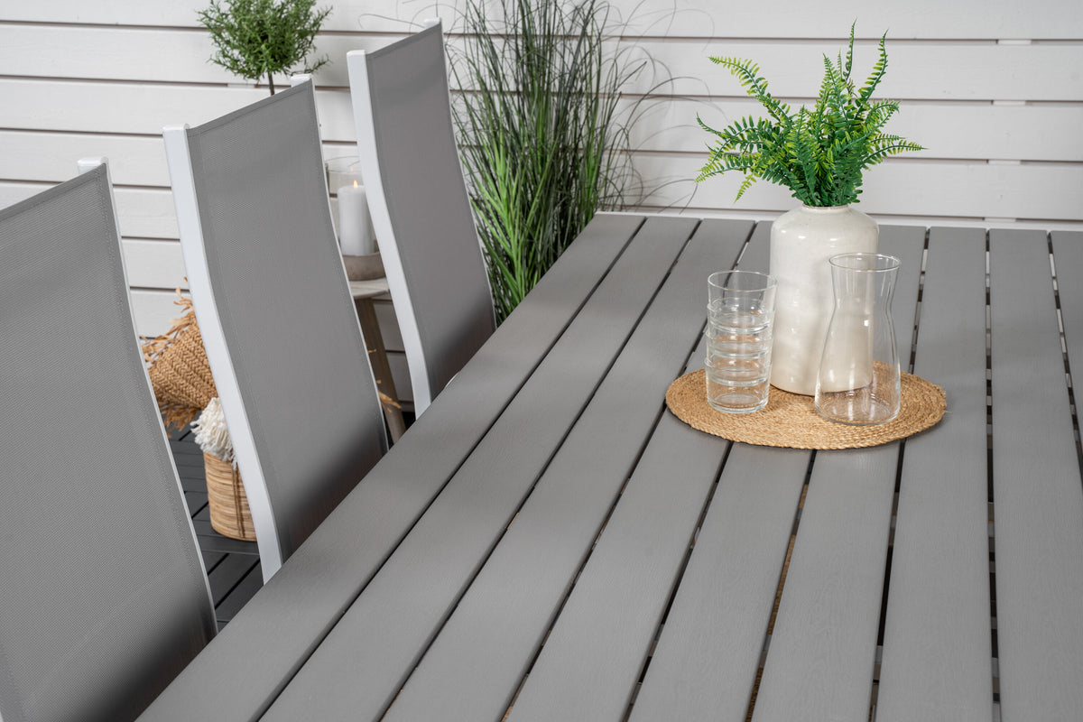Break Matbord med Copacabana Stolarna – Bord: 74x205x90 Stol: 65x110x56,5