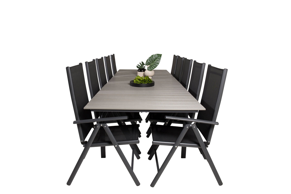 Levels Matbord med Break Stolarna – Bord: 75x224x100 Stol: 62x107,5x55