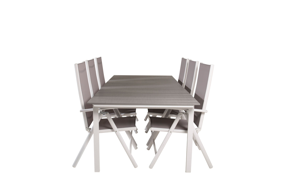 Levels Matbord med Break Stolarna – Bord: 74x229x100 Stol: 62x107,5x55