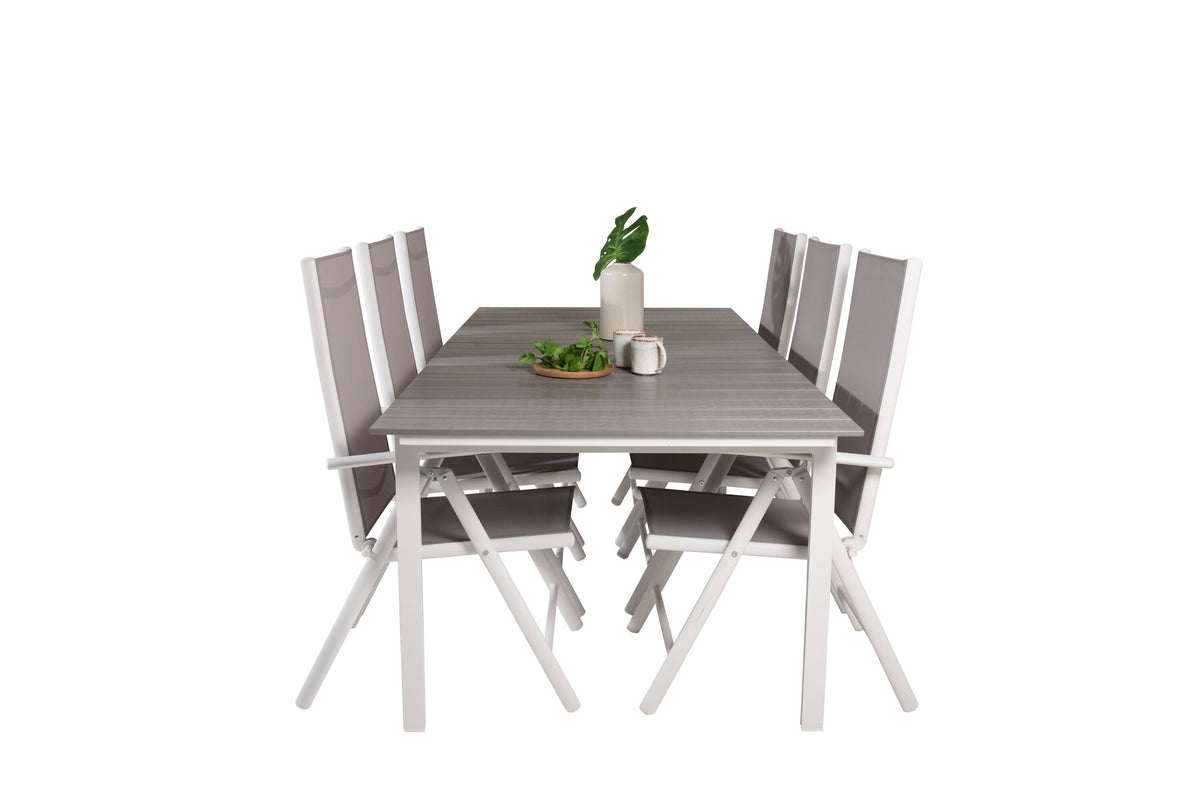 Levels Matbord med Break Stolarna – Bord: 74x229x100 Stol: 62x107,5x55