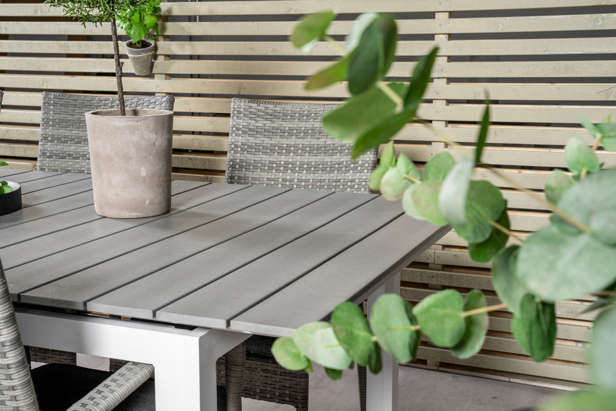 Levels Matbord med Anna Stolarna – Bord: 76x224x100 Stol: 62x96x55