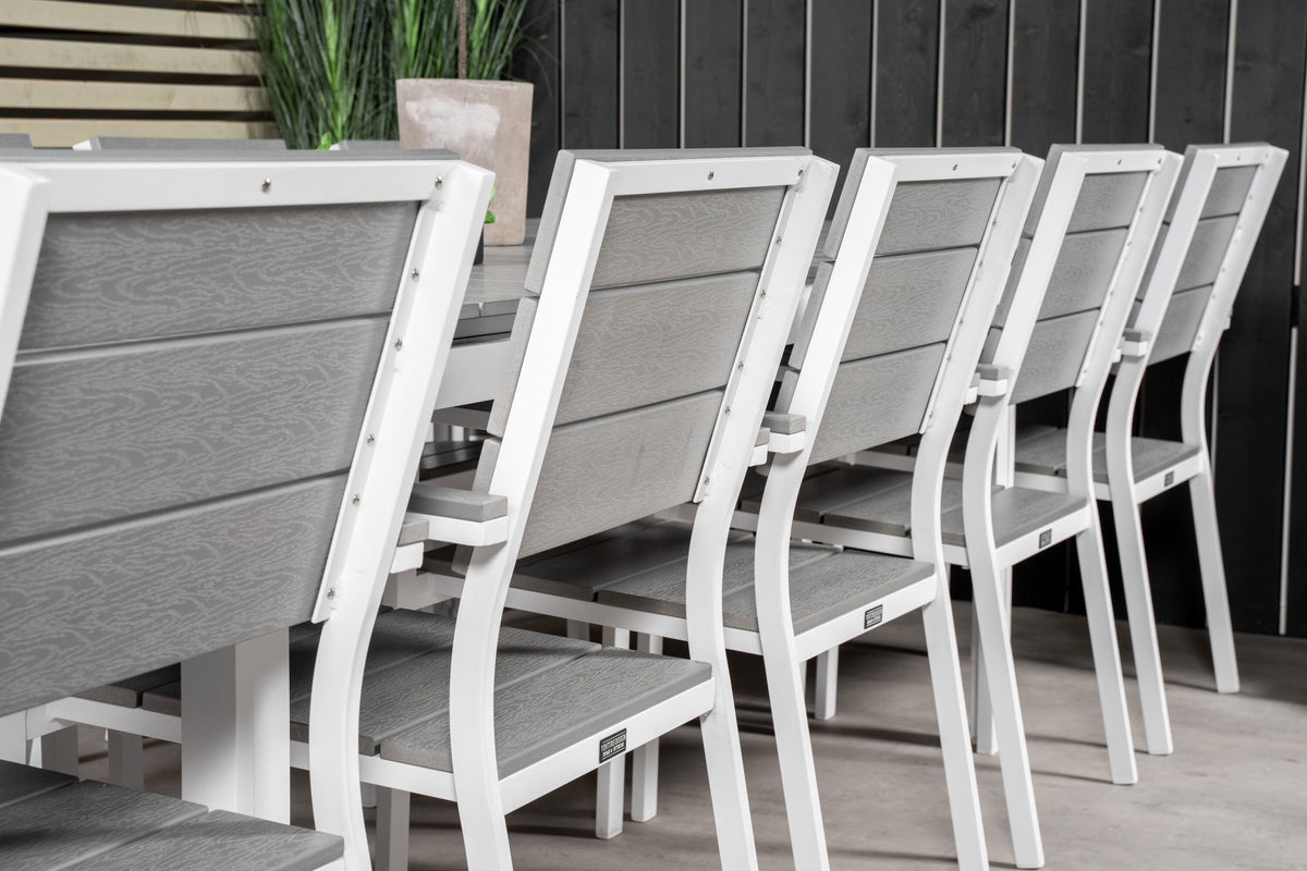 Levels Matbord med Levels Stolarna – Bord: 74x229x100 Stol: 59x89x57