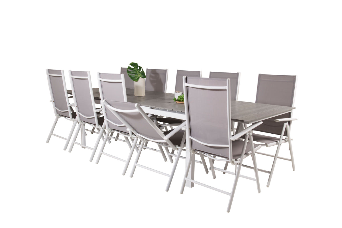Levels Matbord med Break Stolarna – Bord: 74x229x100 Stol: 62x107,5x55