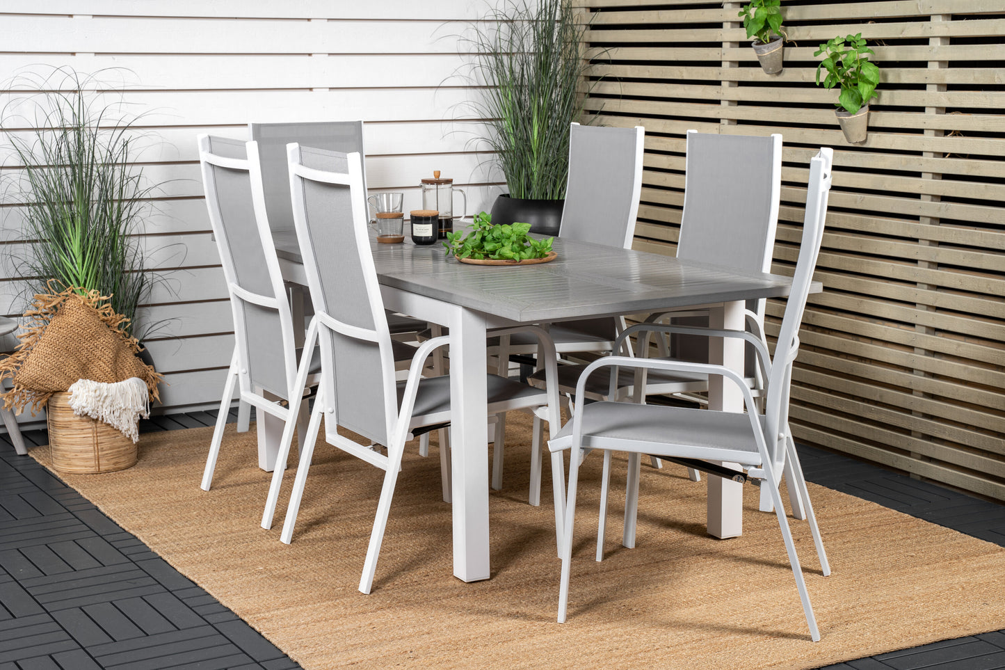 Albany Matbord med Copacabana Stolarna Matgrupp