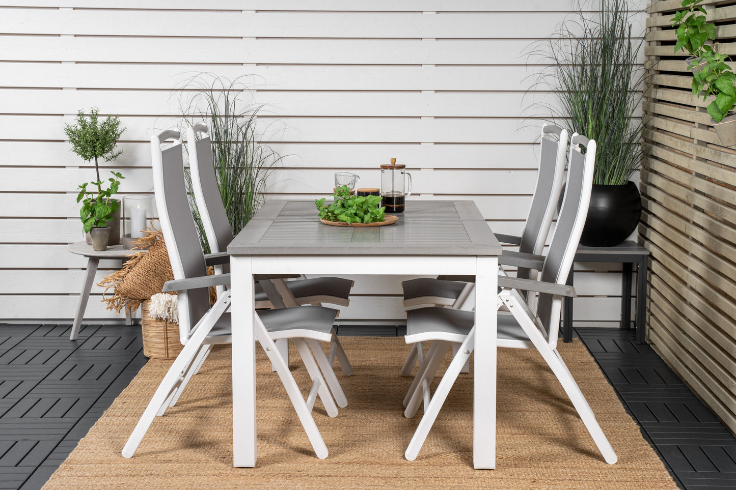 Albany Matbord med Albany Stolarna Matgrupp