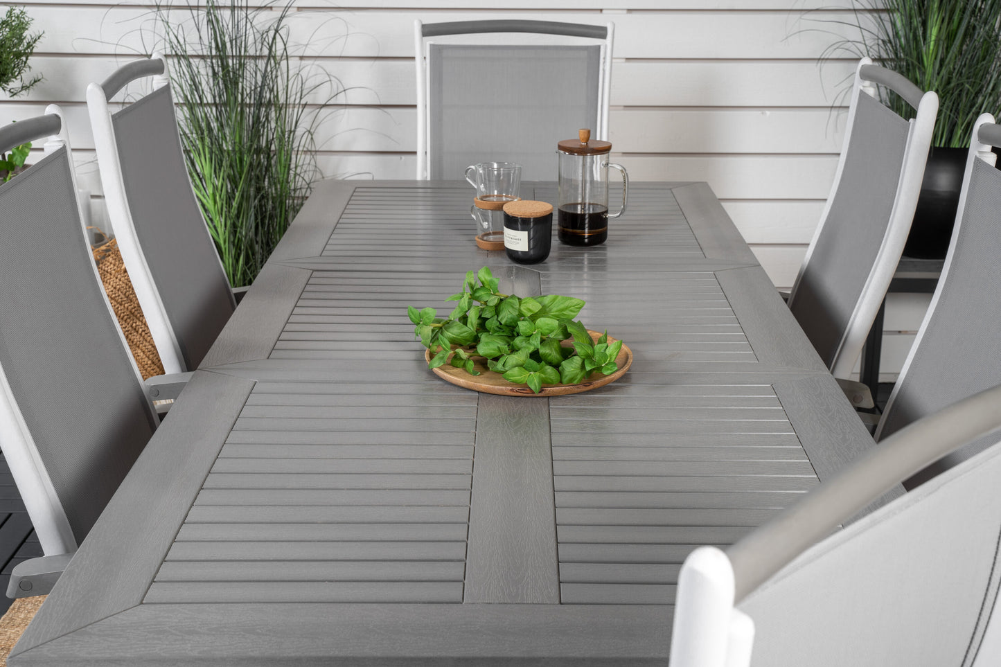 Albany Matbord med Albany Stolarna Matgrupp