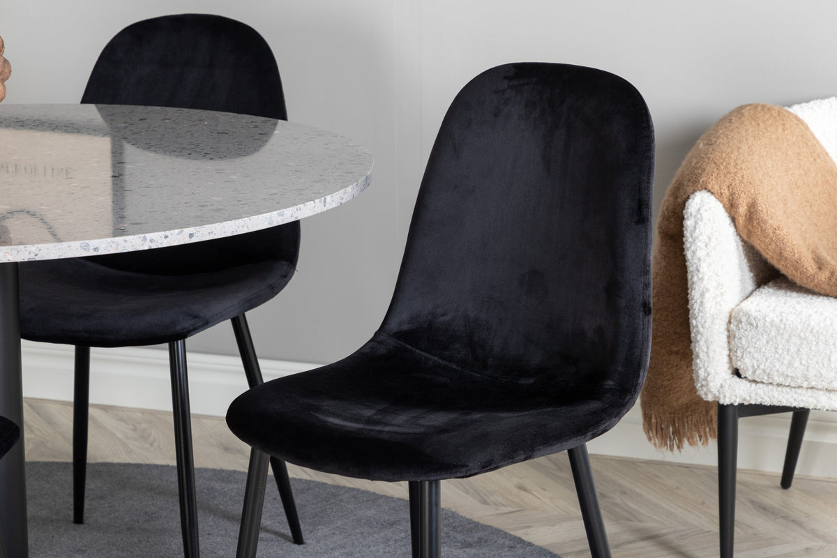Razzia Matbord med Polar Stolarna – Bord: ⌀106 Stol: 53,3x88x42,5