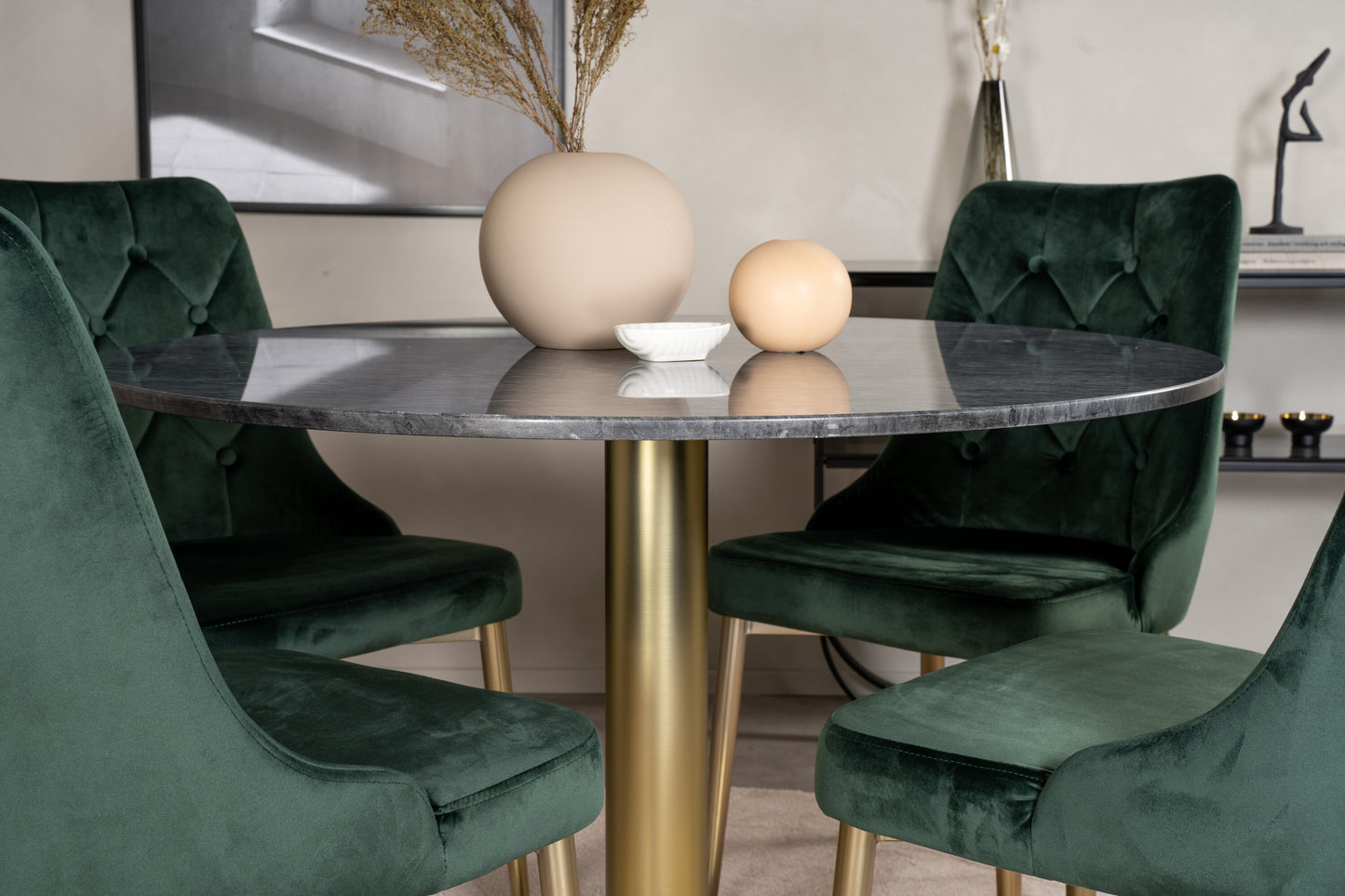 Estelle Matbord med Velvet Deluxe Stolarna Matgrupp