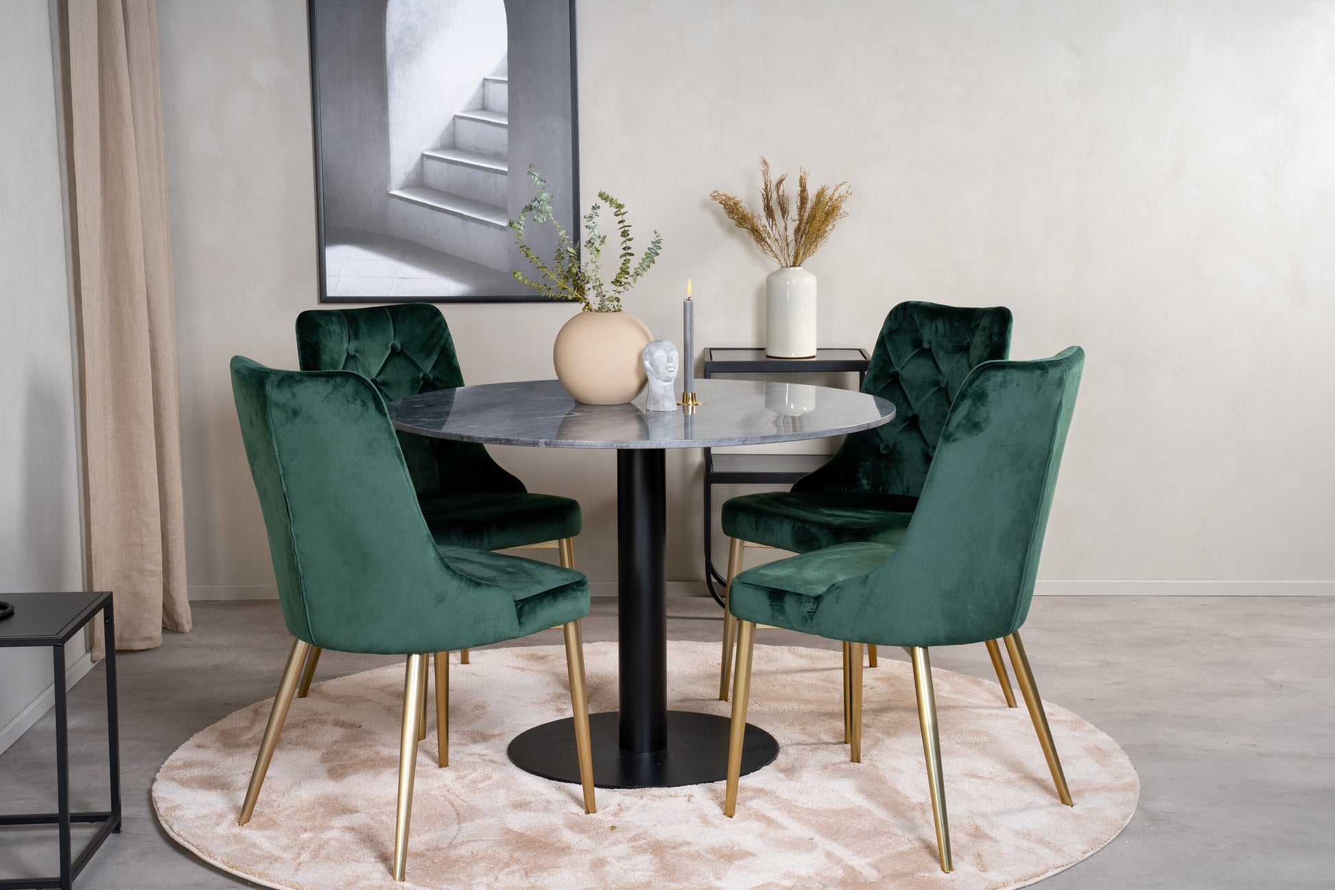 Estelle Matbord med Velvet Deluxe Stolarna Matgrupp