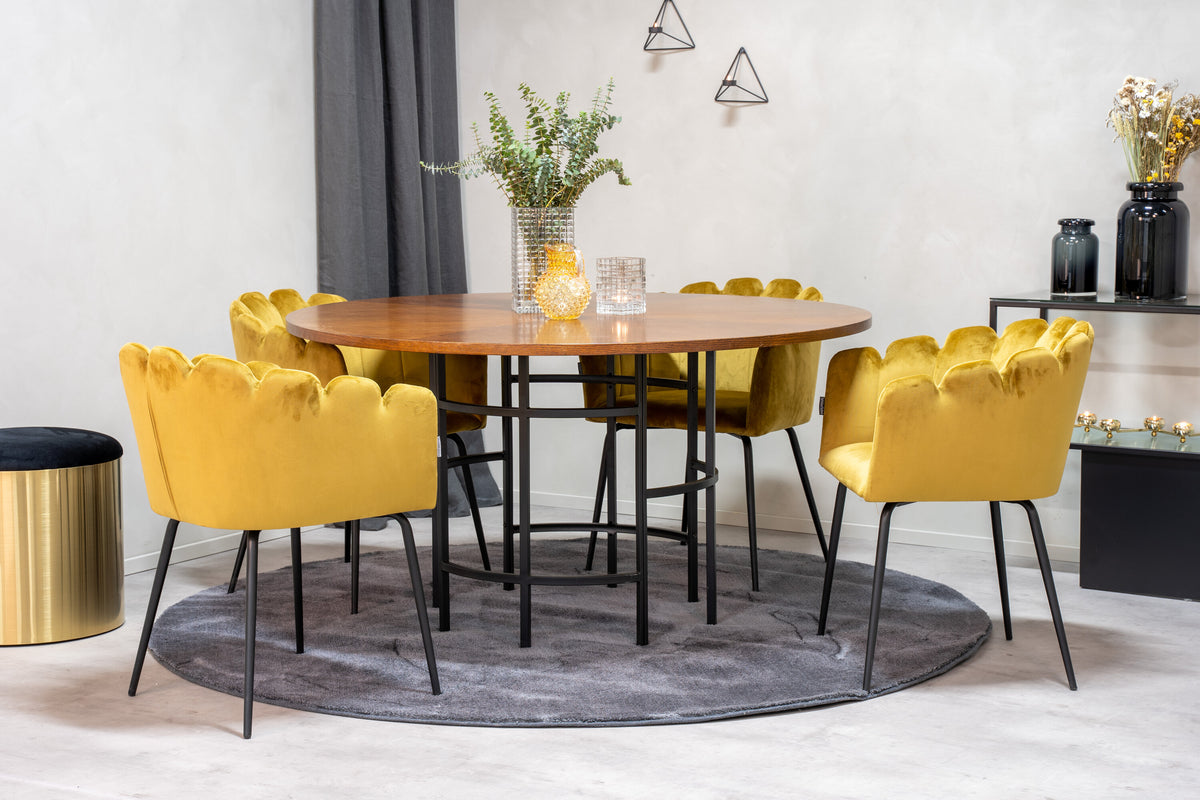 Copenhagen Matbord med Limhamn Stolarna – Bord: ⌀140 Stol: 54x76,56x61