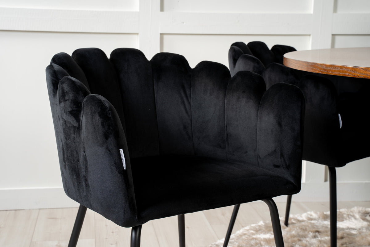 Copenhagen Matbord med Limhamn Stolarna – Bord: ⌀140 Stol: 54x76,56x61