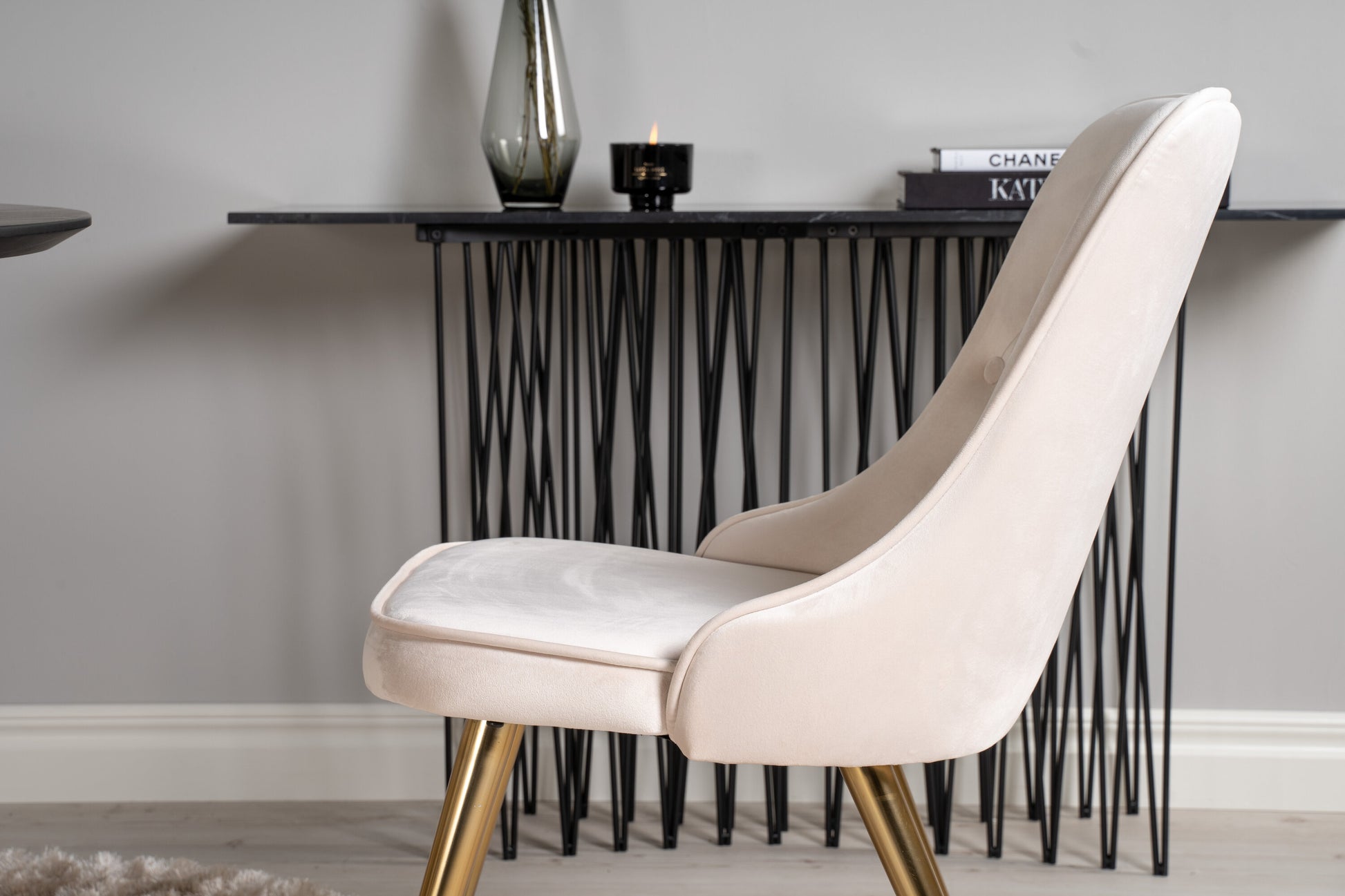 Dipp Matbord med Velvet Deluxe Stolarna Matgrupp