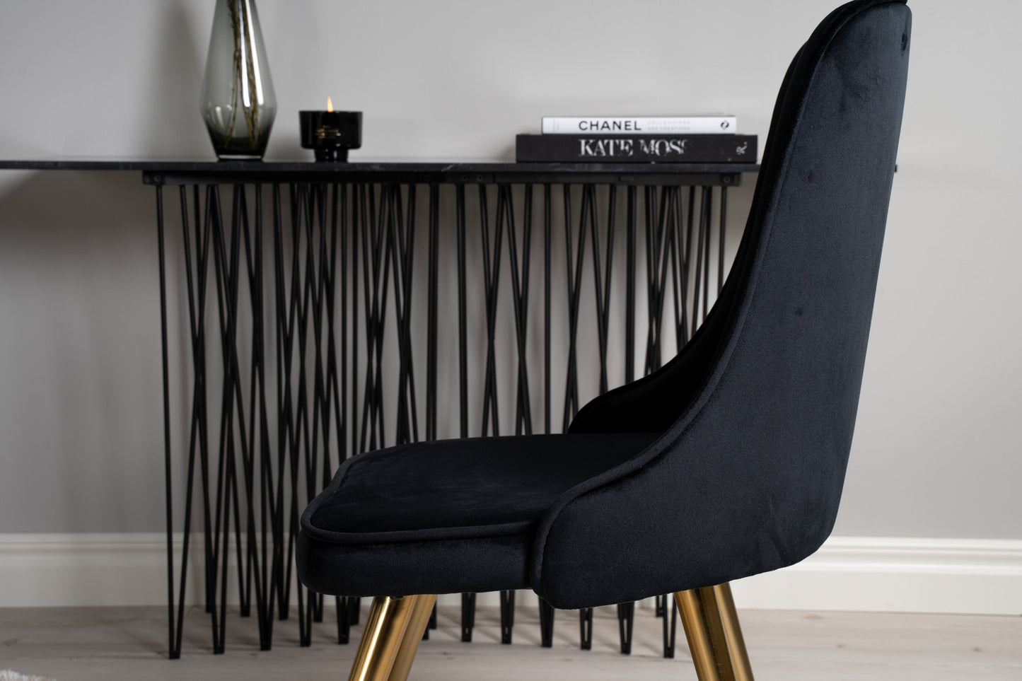 Dipp Matbord med Velvet Deluxe Stolarna Matgrupp