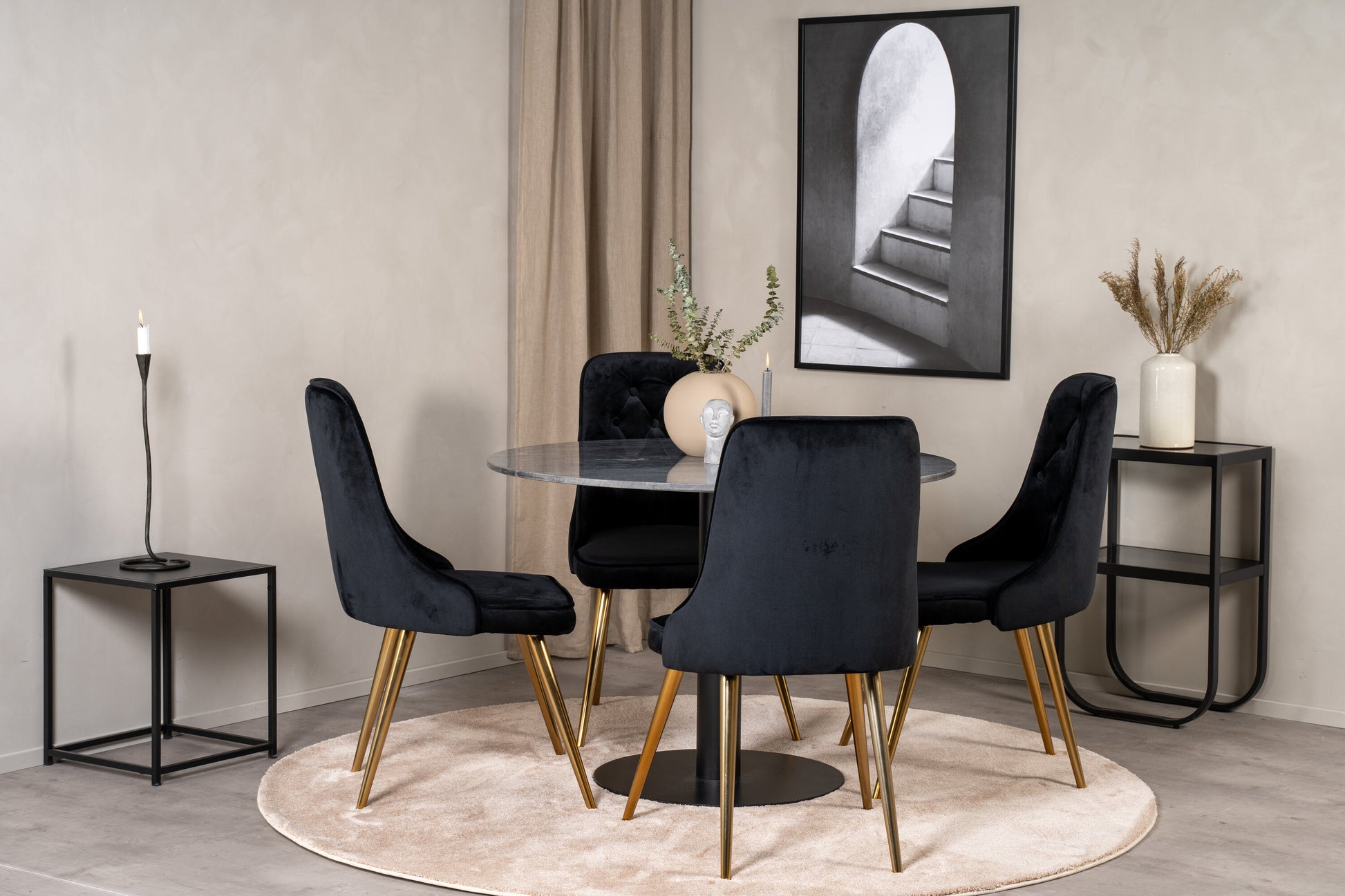 Estelle Matbord med Velvet Deluxe Stolarna Matgrupp