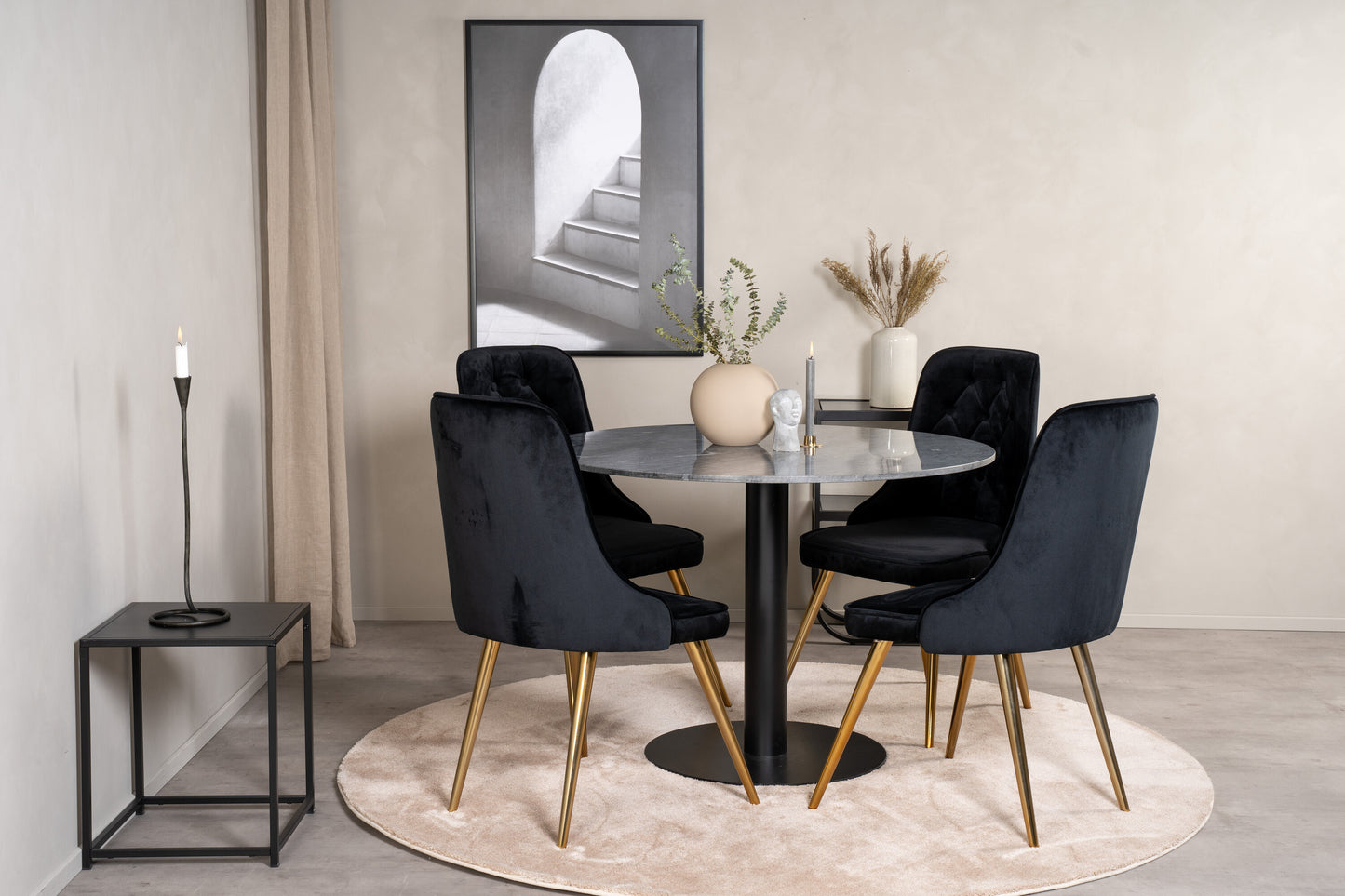 Estelle Matbord med Velvet Deluxe Stolarna Matgrupp