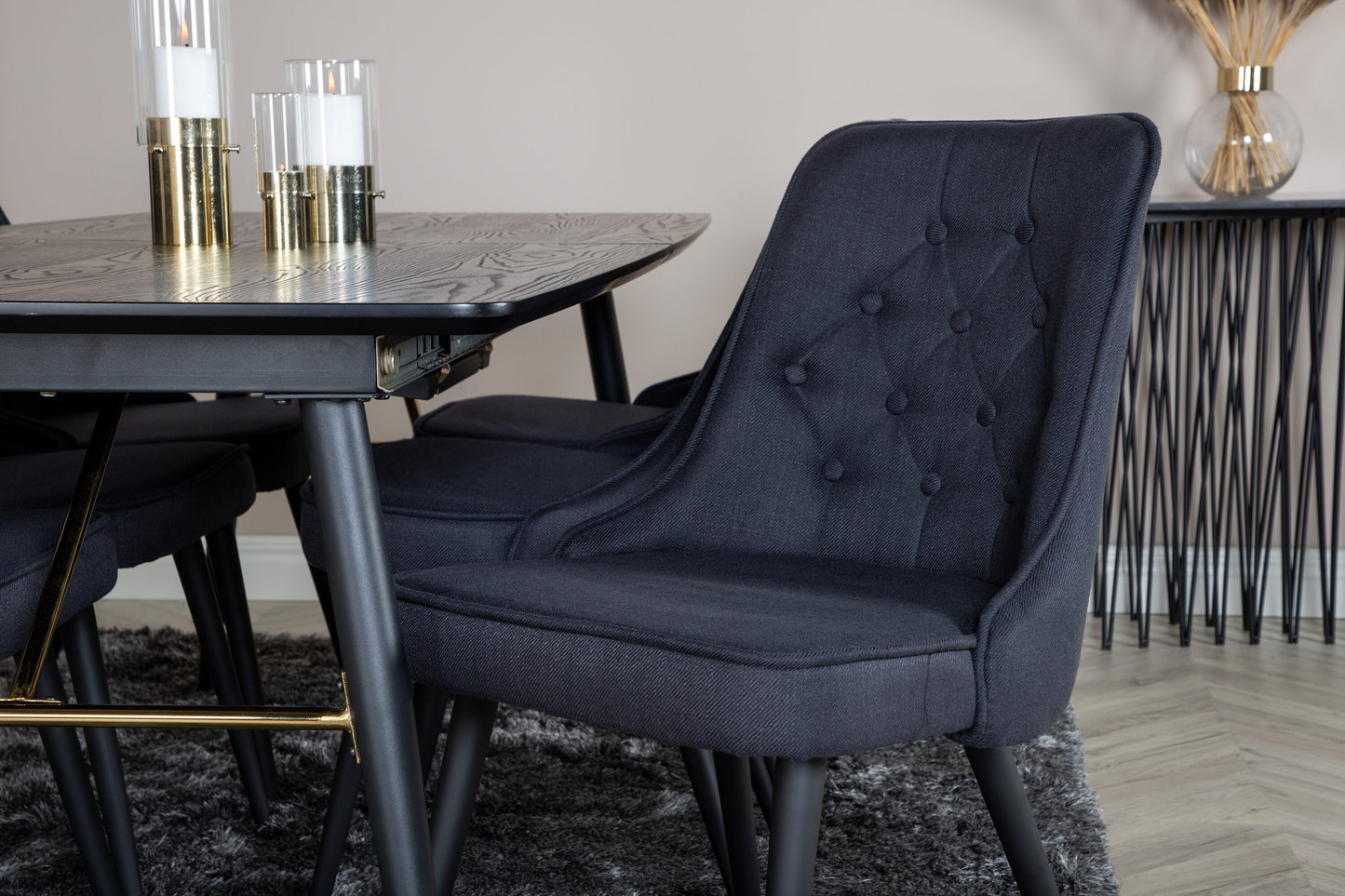 Gold Matbord med Velvet Deluxe Stolarna Matgrupp