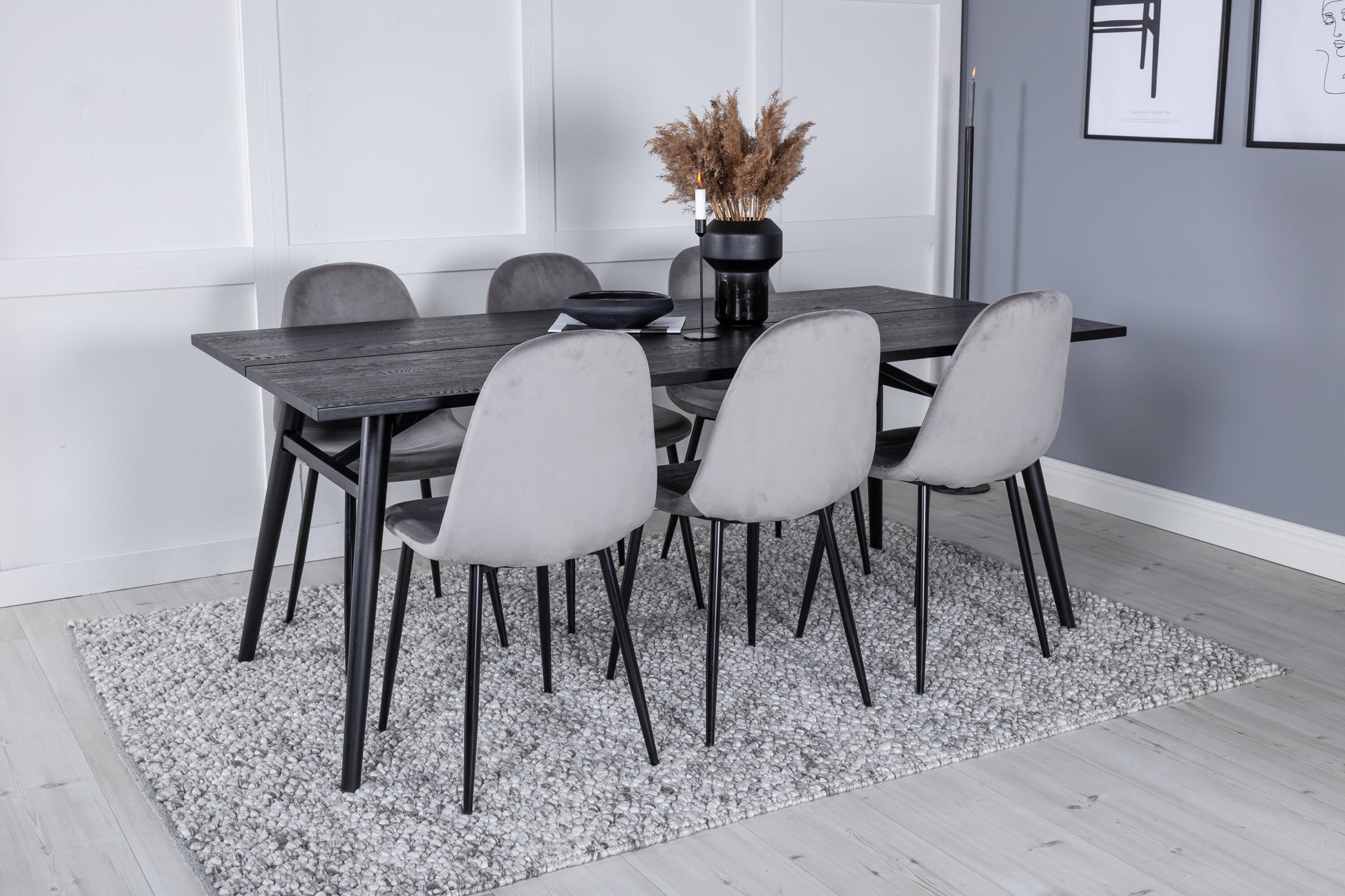 Sleek Matbord med Polar Stolarna Matgrupp