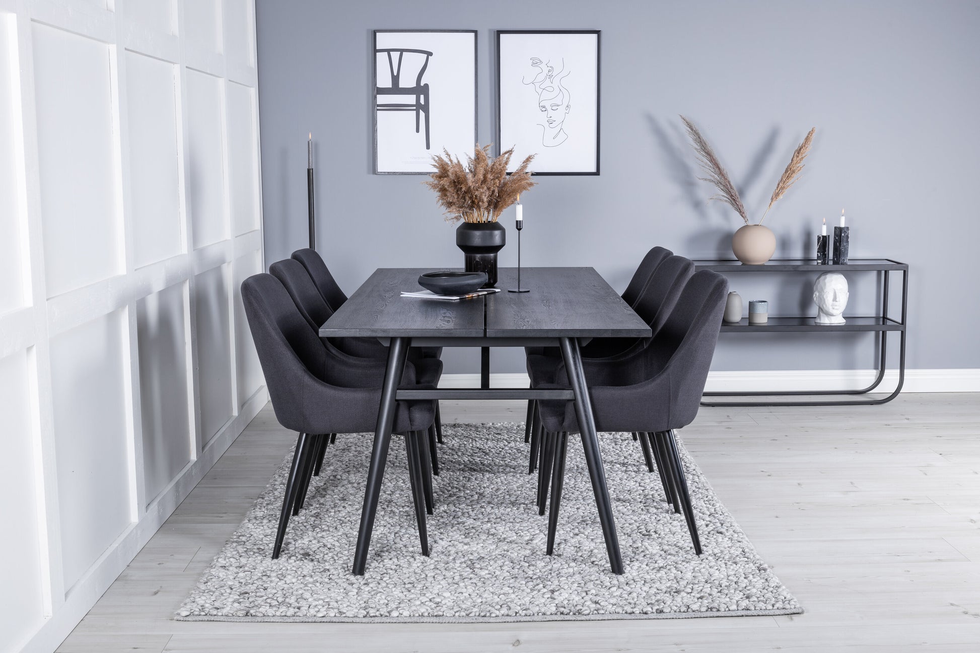 Sleek Matbord med Plaza Stolarna Matgrupp