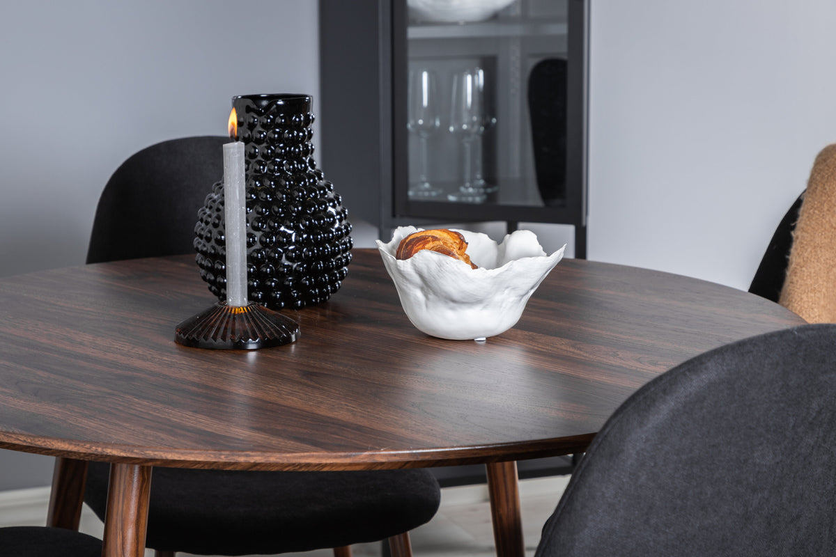 Plaza Matbord med Polar Stolarna – Bord: ⌀100 Stol: 53x87x44