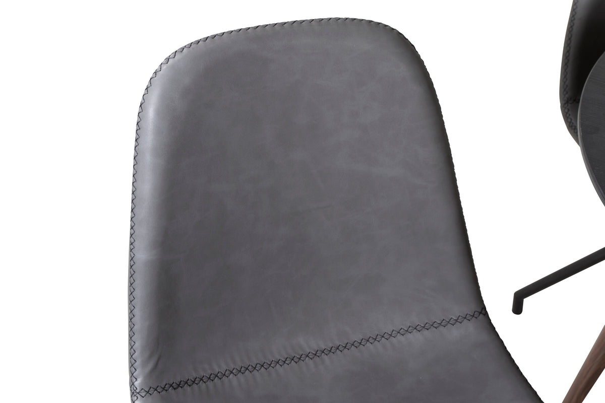 Plaza Matbord med Polar Stolarna – Bord: ⌀100 Stol: 54x88x44