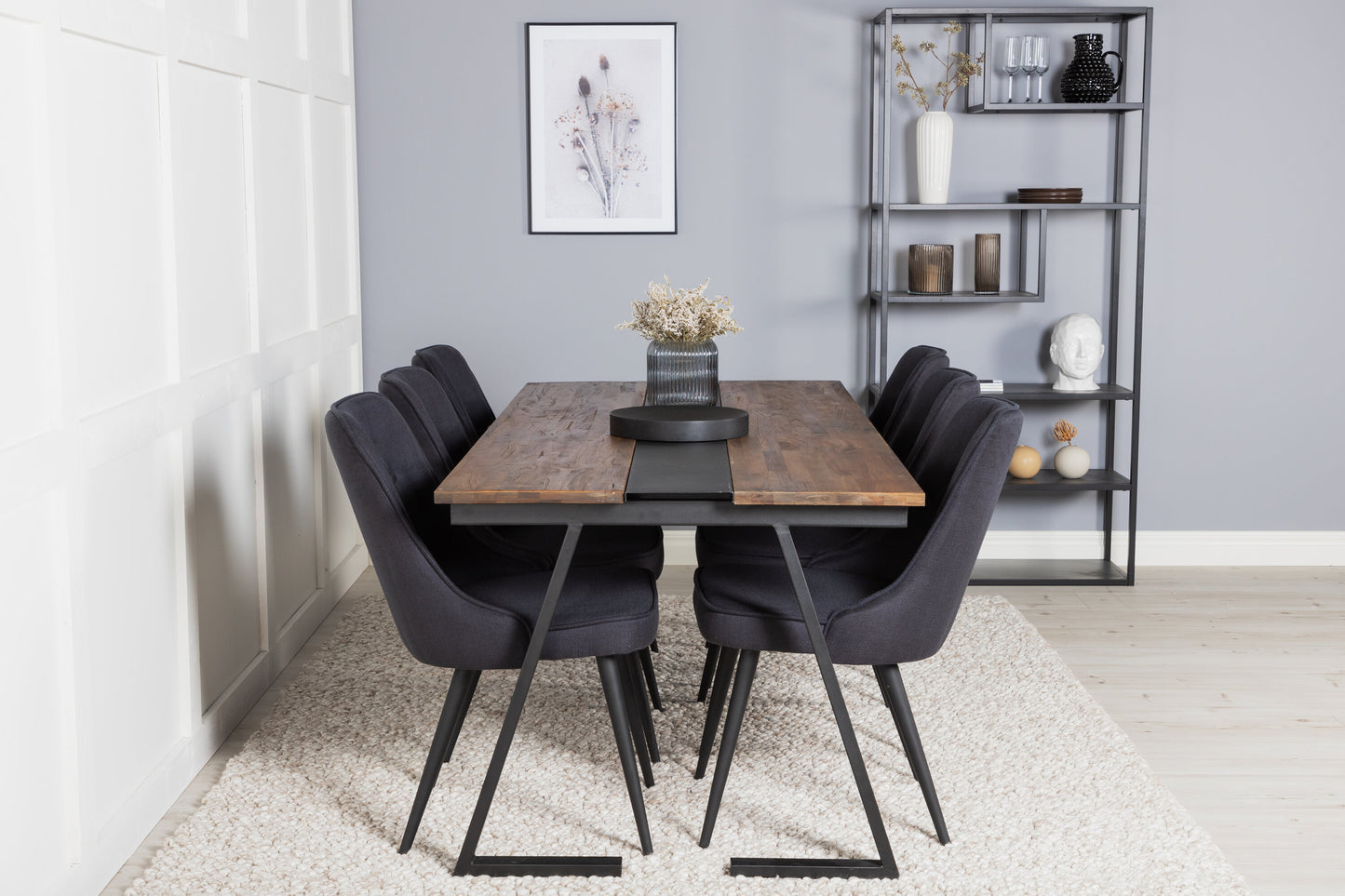 Jakarta Matbord med Velvet Deluxe Stolarna Matgrupp
