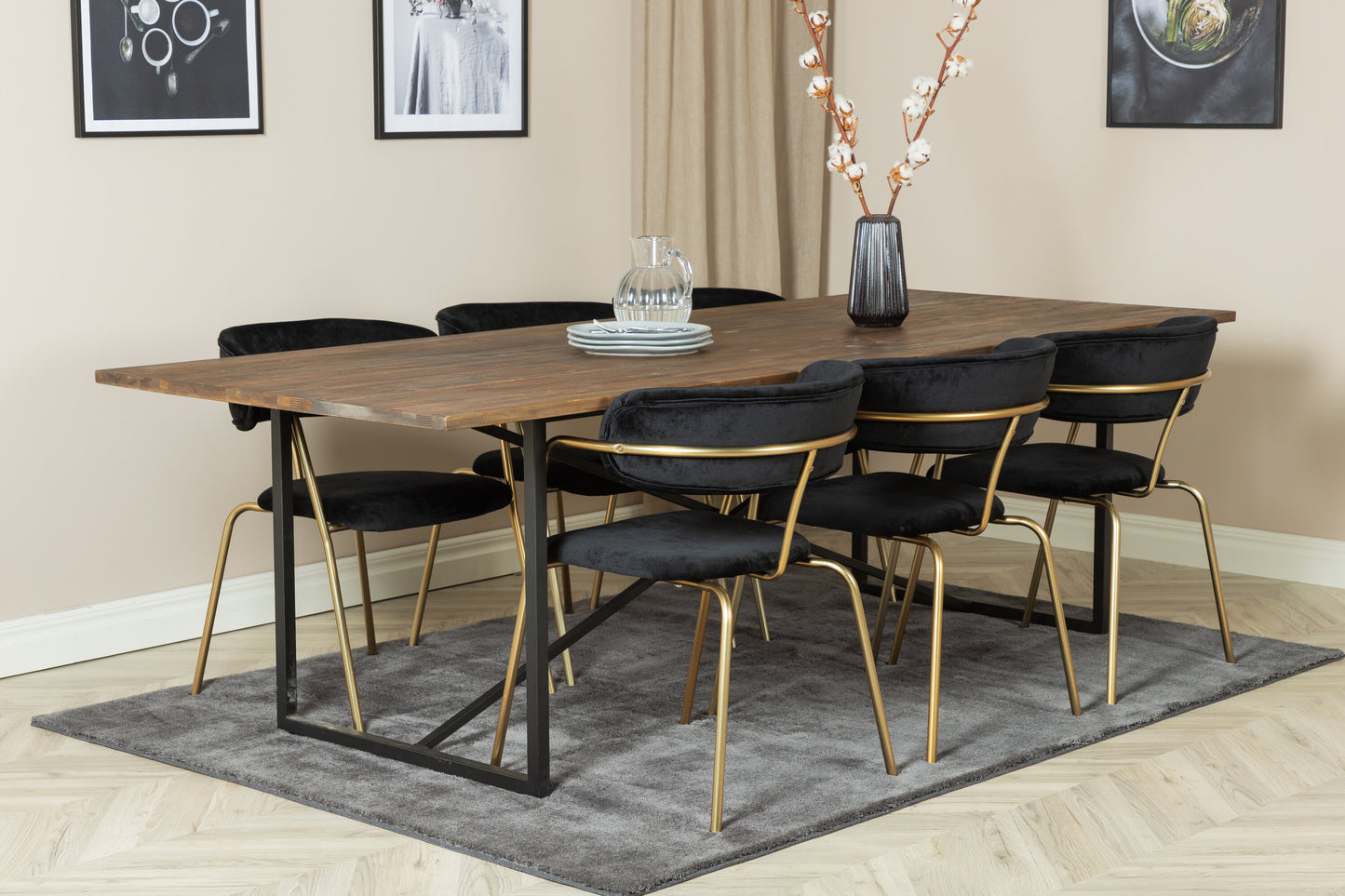 Padang Matbord med Arrow Stolarna Matgrupp