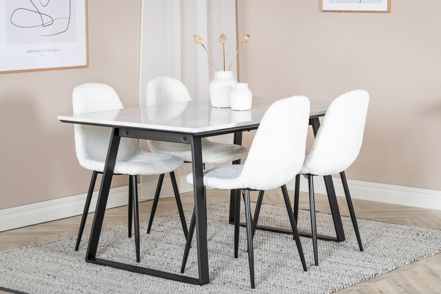 Estelle Matbord med Polar Stolarna – Bord: 74,5x140x90 Stol: 53x87x44