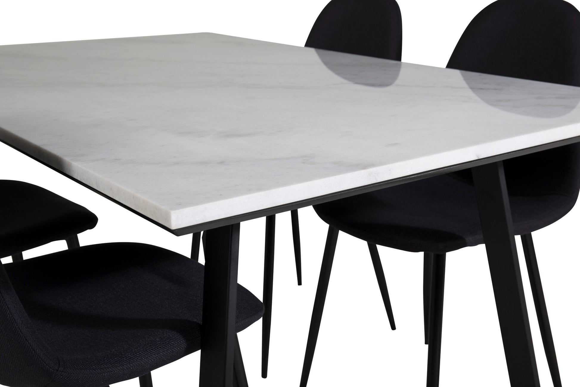 Estelle Matbord med Polar Stolarna – Bord: 74,5x140x90 Stol: 53x87x44