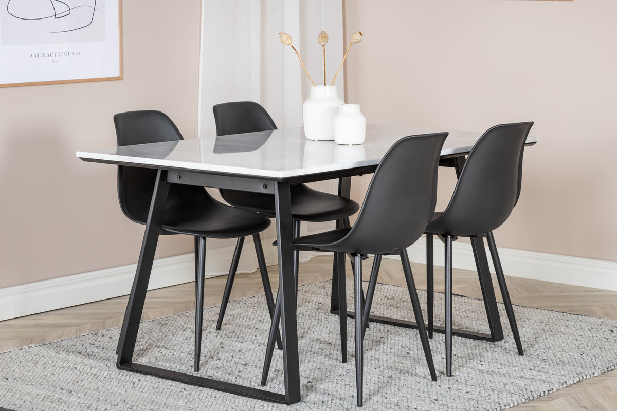 Estelle Matbord med Polar Stolarna – Bord: 74,5x140x90 Stol: 58x81x45,5