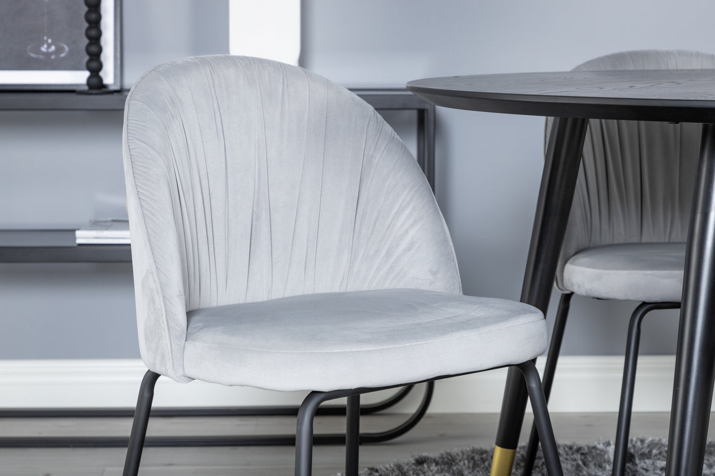Dipp Matbord med Wrinkles Stolarna Matgrupp