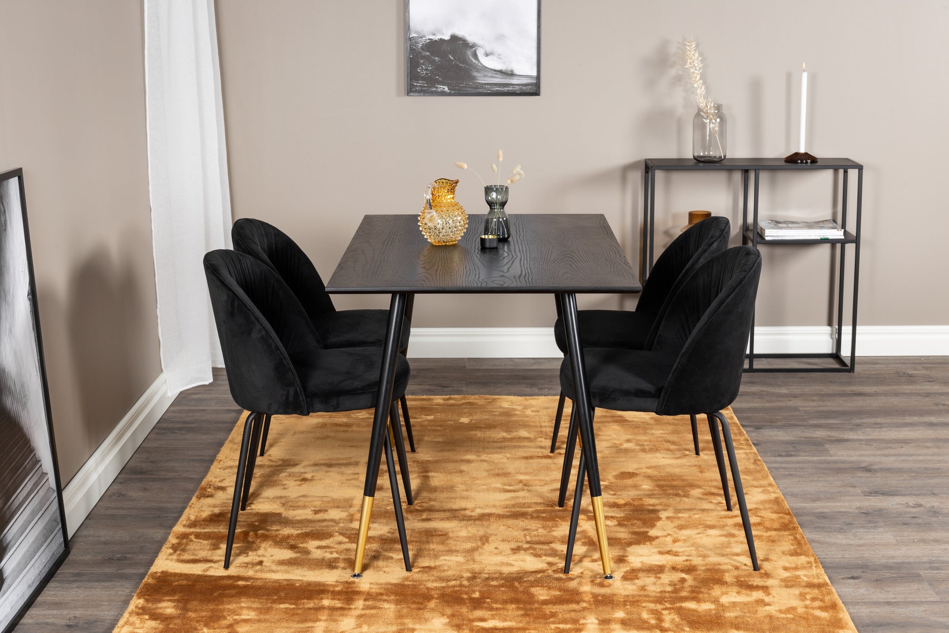 Dipp Matbord med Wrinkles Stolarna Matgrupp
