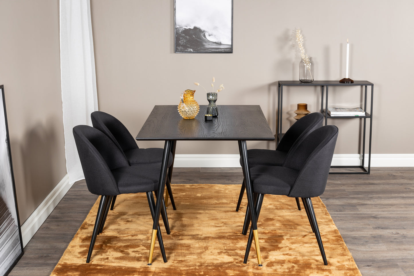 Dipp Matbord med Velvet Stolarna – Bord: 75x120x85 Stol: 57x76,5x50