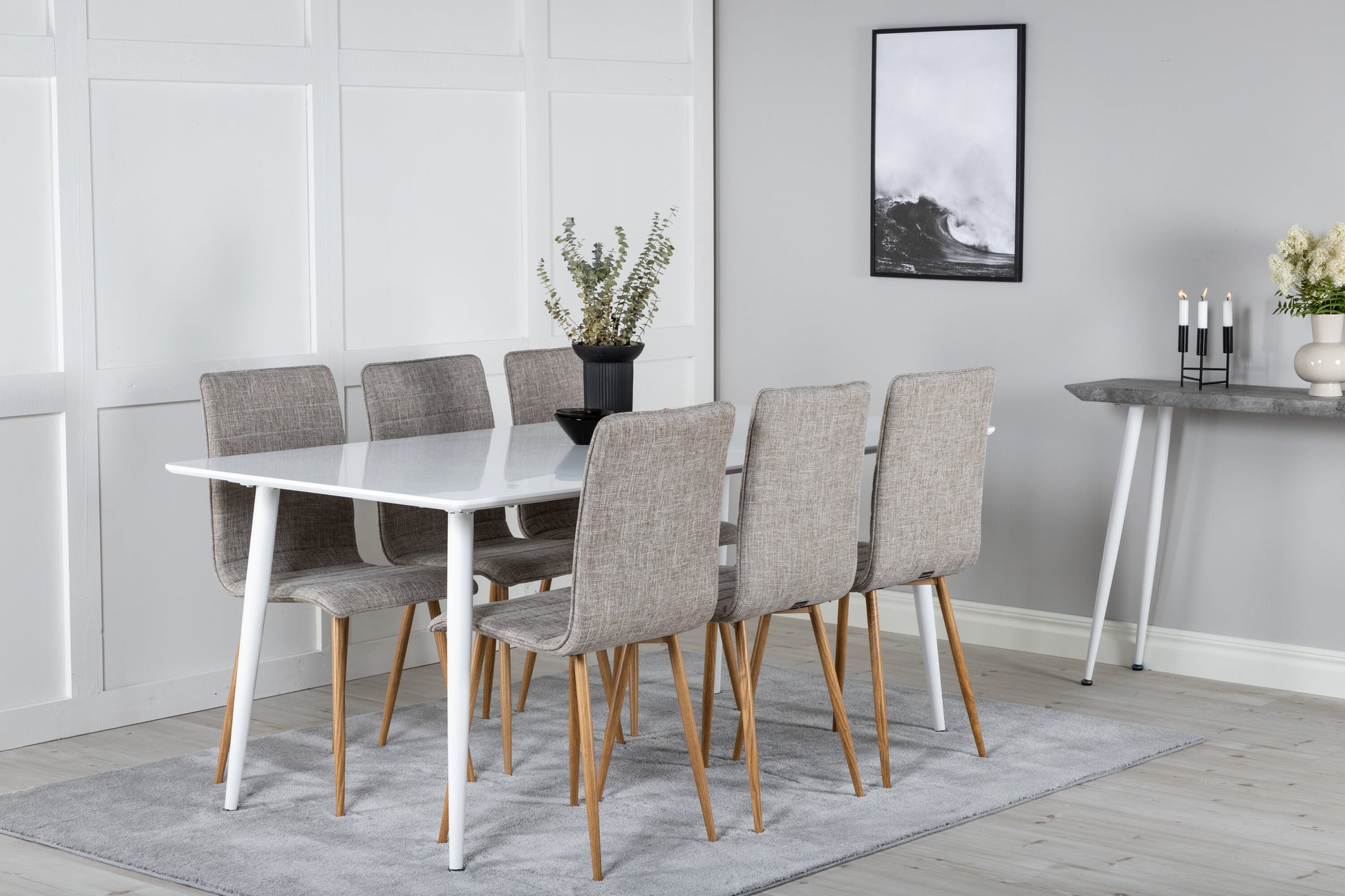 Polar Matbord med Windu Stolarna Matgrupp
