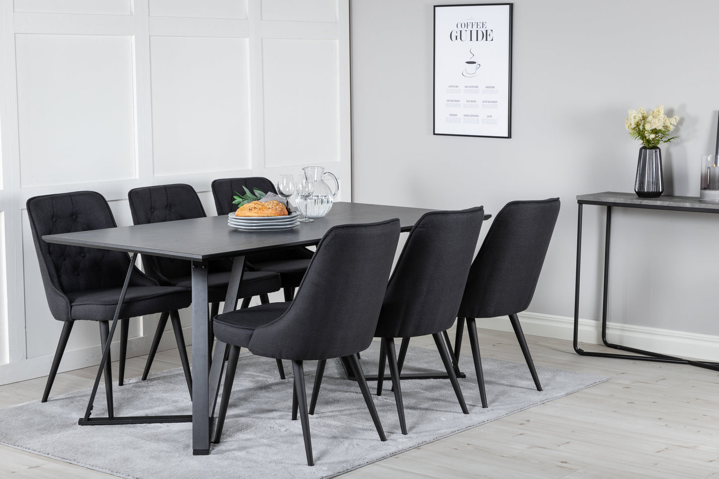 Marina Matbord med Velvet Deluxe Stolarna Matgrupp