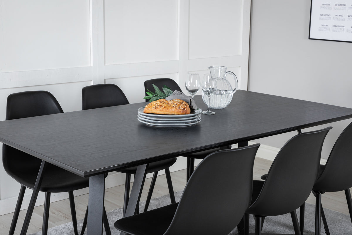 Marina Matbord med Polar Stolarna – Bord: 75x180x90 Stol: 58x81x45,5