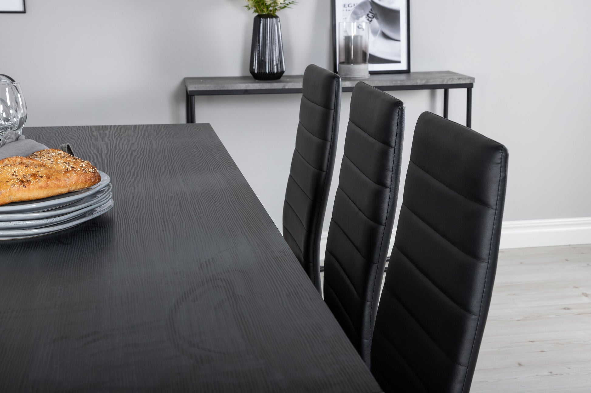 Marina Matbord med Slim Stolarna Matgrupp