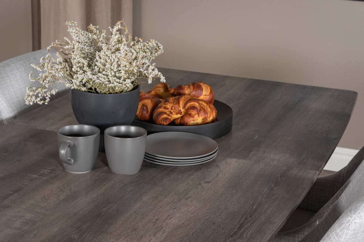 Inca Matbord med Plaza Stolarna – Bord: 75x160x85 Stol: 58x86x49