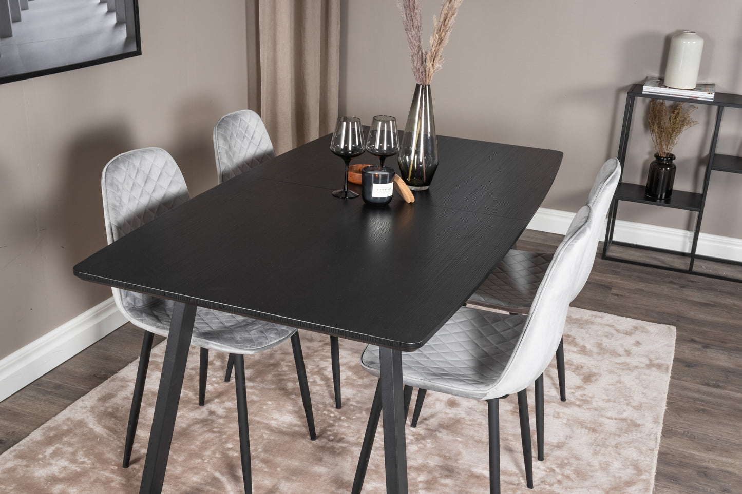 Inca Matbord med Polar Stolarna – Bord: 75x160x85 Stol: 52x86x44