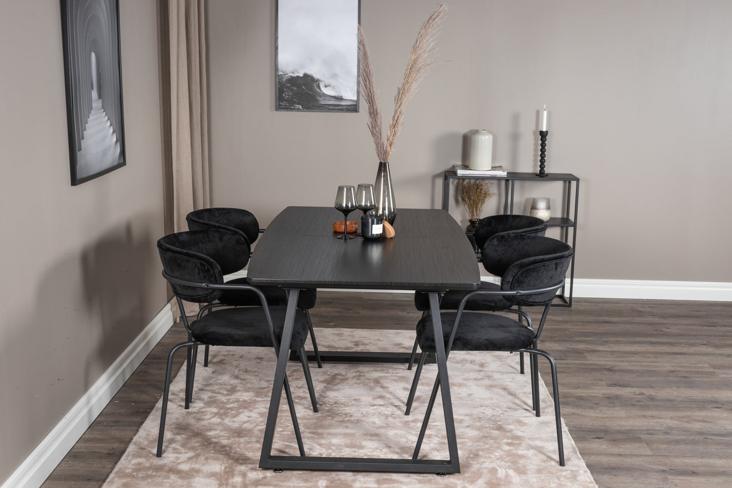 Inca Matbord med Arrow Stolarna Matgrupp