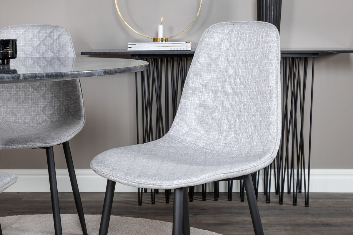Estelle Matbord med Polar Stolarna – Bord: ⌀106 Stol: 52x86x44