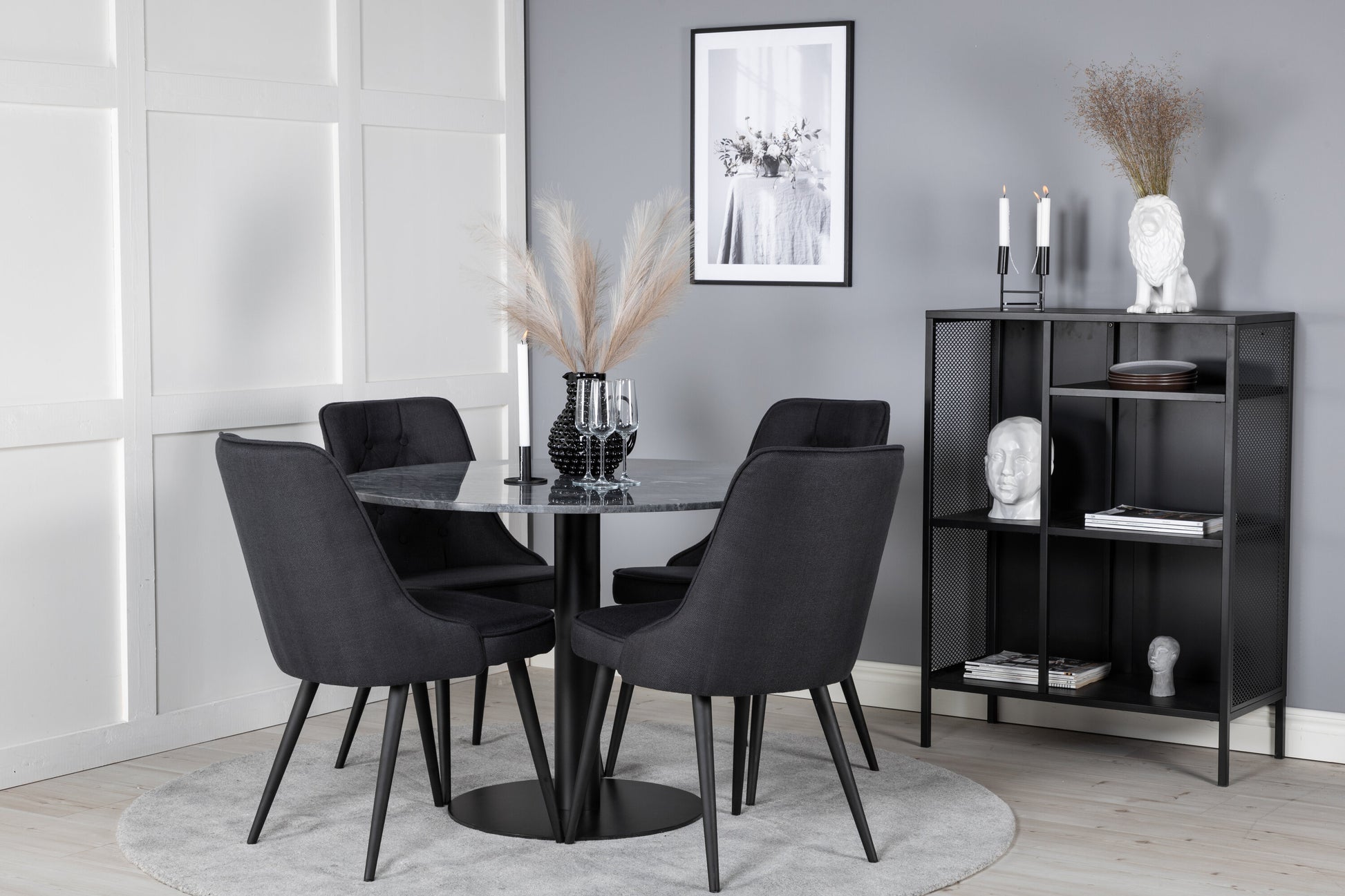 Estelle Matbord med Velvet Deluxe Stolarna Matgrupp