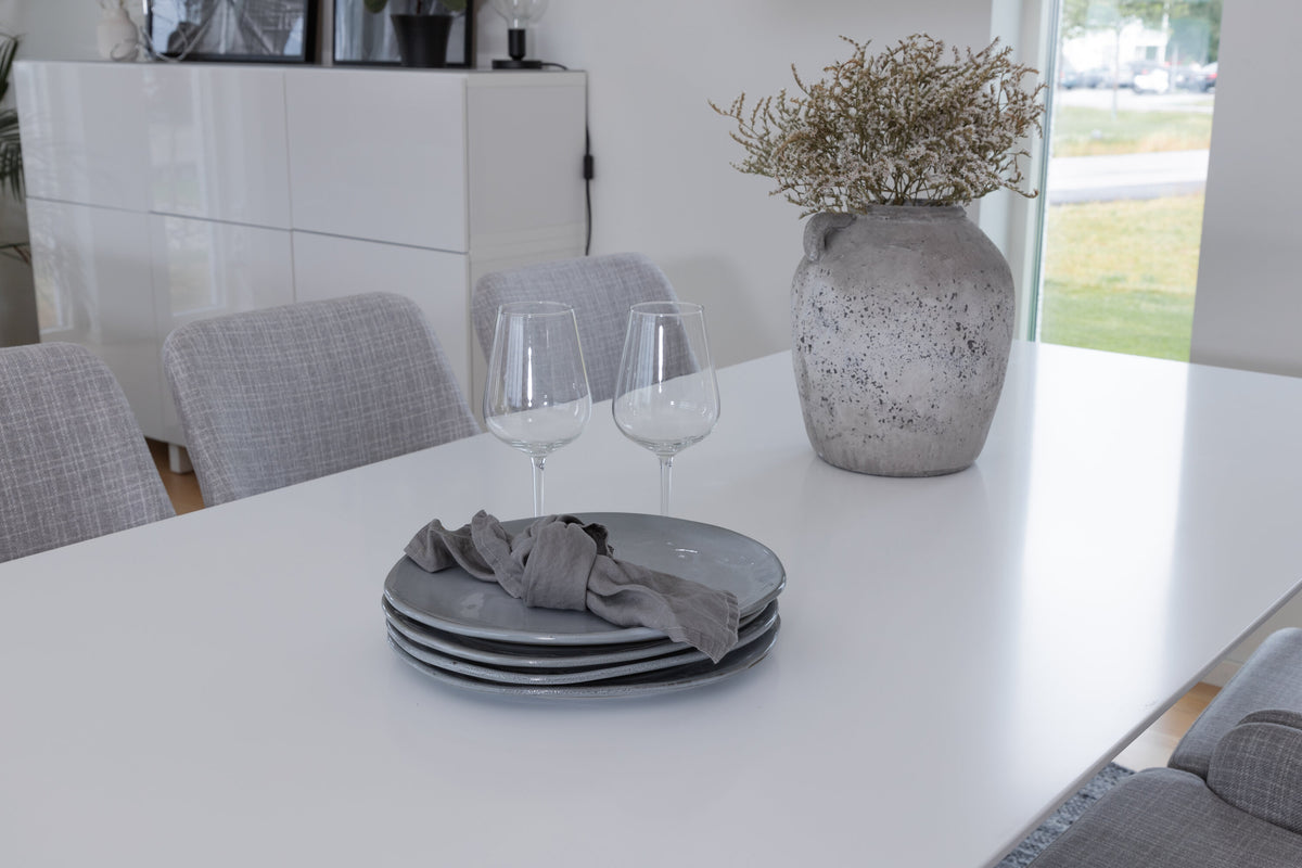 Polar Matbord med Plaza Stolarna – Bord: 75x180x90 Stol: 58x86x49
