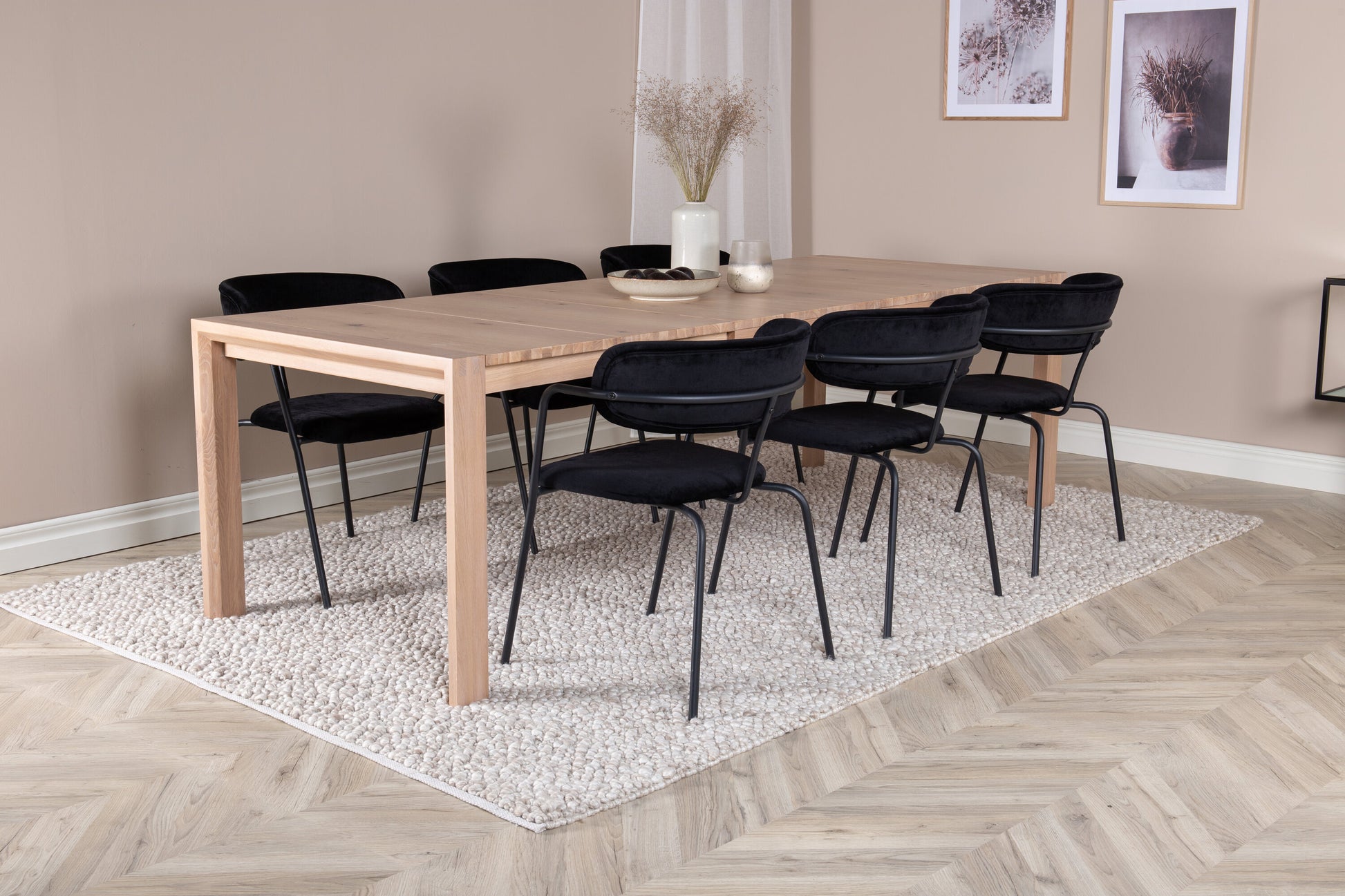 Slider Matbord med Arrow Stolarna Matgrupp