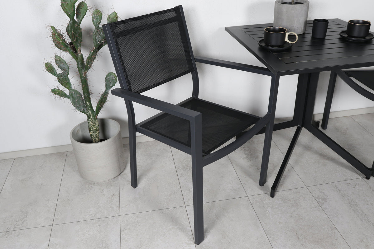 Way Rektangulär Matgrupp – Bord: 72x70x70 Stol: 60,5x88x56,5